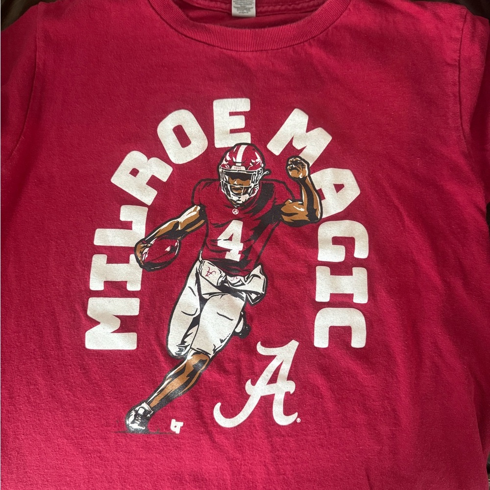 Red Milroe Magic Graphic T-Shirt Boys M